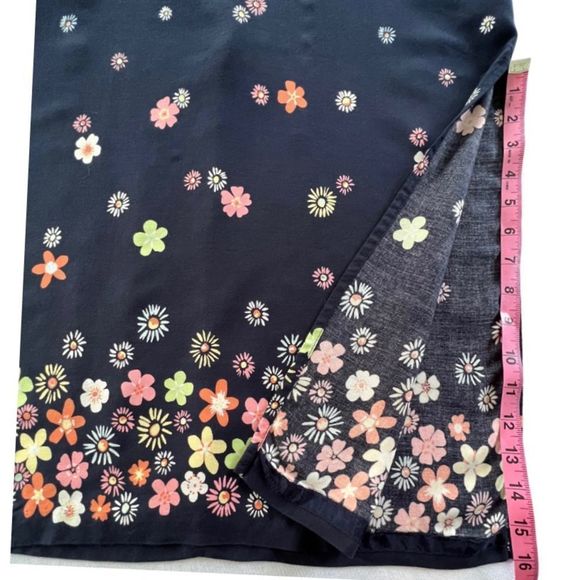 🌟VINTAGE🌟 Christopher&Banks Maxi Skirt with Side Slits And 60's Retro Flowers - Picture 13 of 16